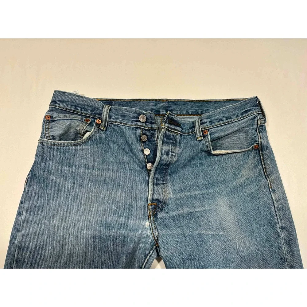 Levis 501 Original Fit Mens Straight Leg Button Fly Blue Denim Jeans 34x29